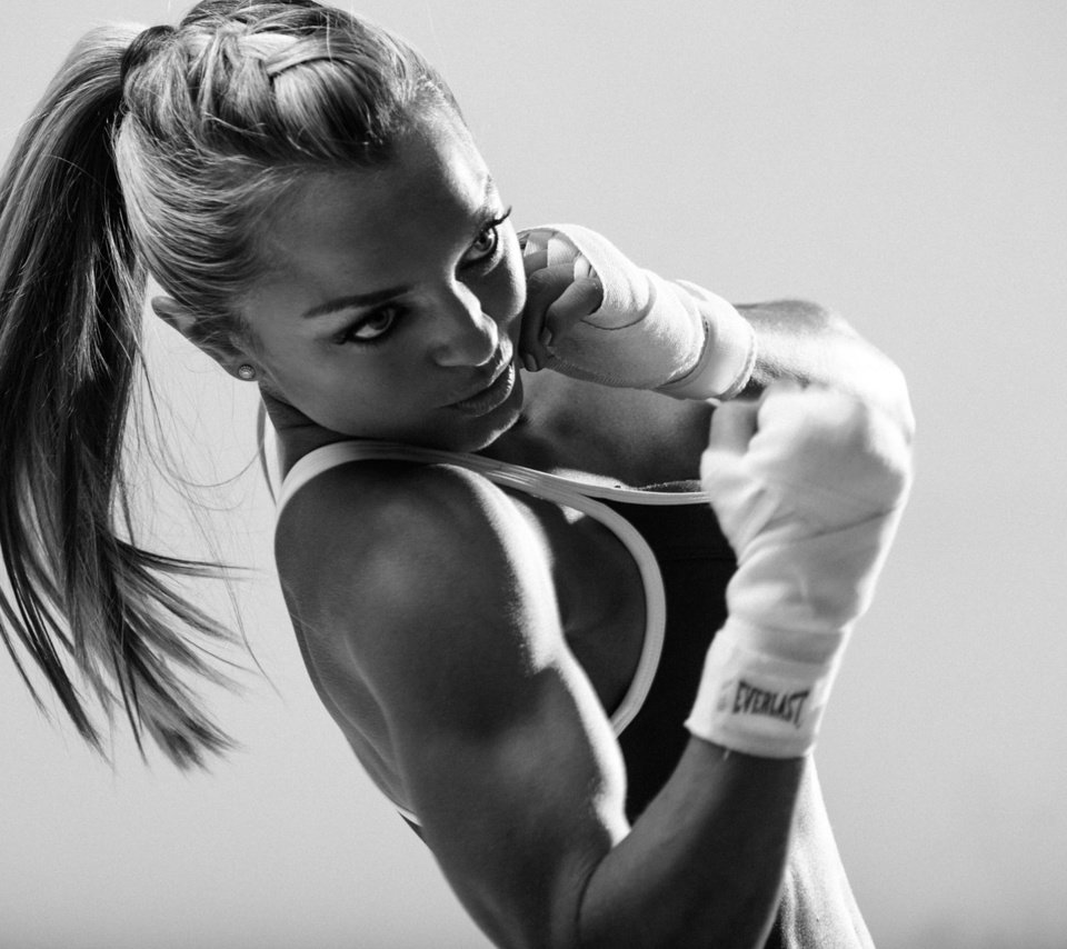 Обои девушка, движение, удар, бокс, обучение, girl, movement, blow, boxing, training разрешение 1920x1280 Загрузить