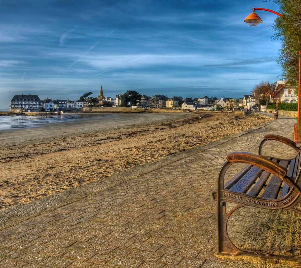 Обои город, набережная, скамейка, франция, франци, larmor, бретань, the city, promenade, bench, france, brittany разрешение 2560x1600 Загрузить