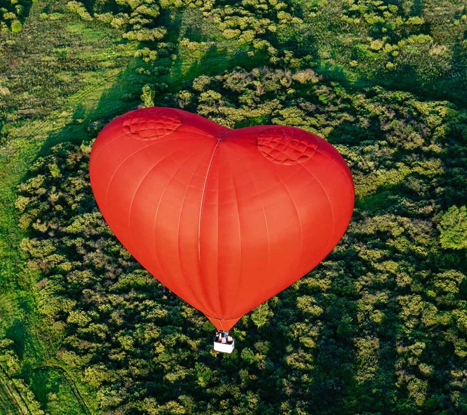 Обои пейзаж, полет, сердце, корзина, воздушный шар, landscape, flight, heart, basket, balloon разрешение 1920x1080 Загрузить