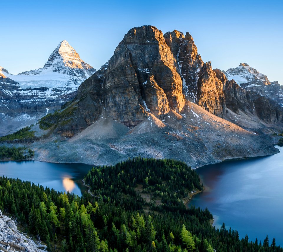 Обои деревья, горы, скалы, камни, леса, озёра, канада, банф, trees, mountains, rocks, stones, forest, lake, canada, banff разрешение 3500x2000 Загрузить