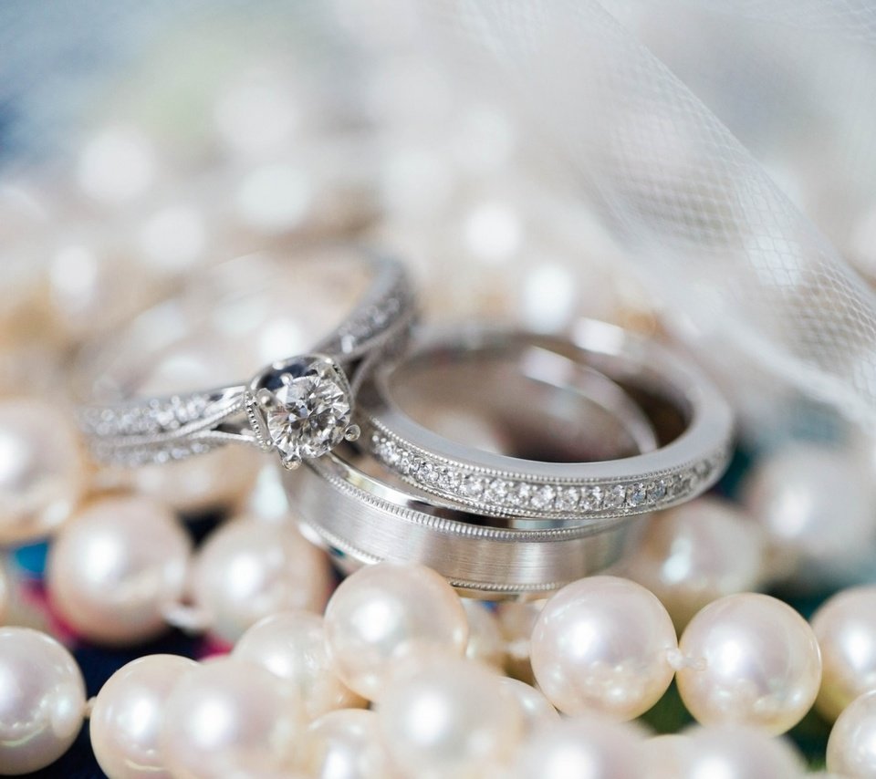 Обои макро, лента, кольца, свадьба, жемчуг, помолвка, macro, tape, ring, wedding, pearl, engagement разрешение 1920x1200 Загрузить