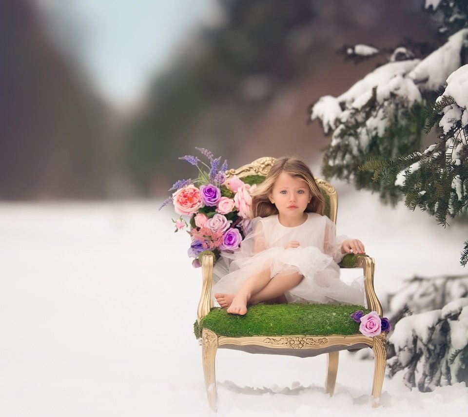 Обои цветы, кресло, снег, зима, настроение, розы, дети, девочка, ель, flowers, chair, snow, winter, mood, roses, children, girl, spruce разрешение 2048x1421 Загрузить