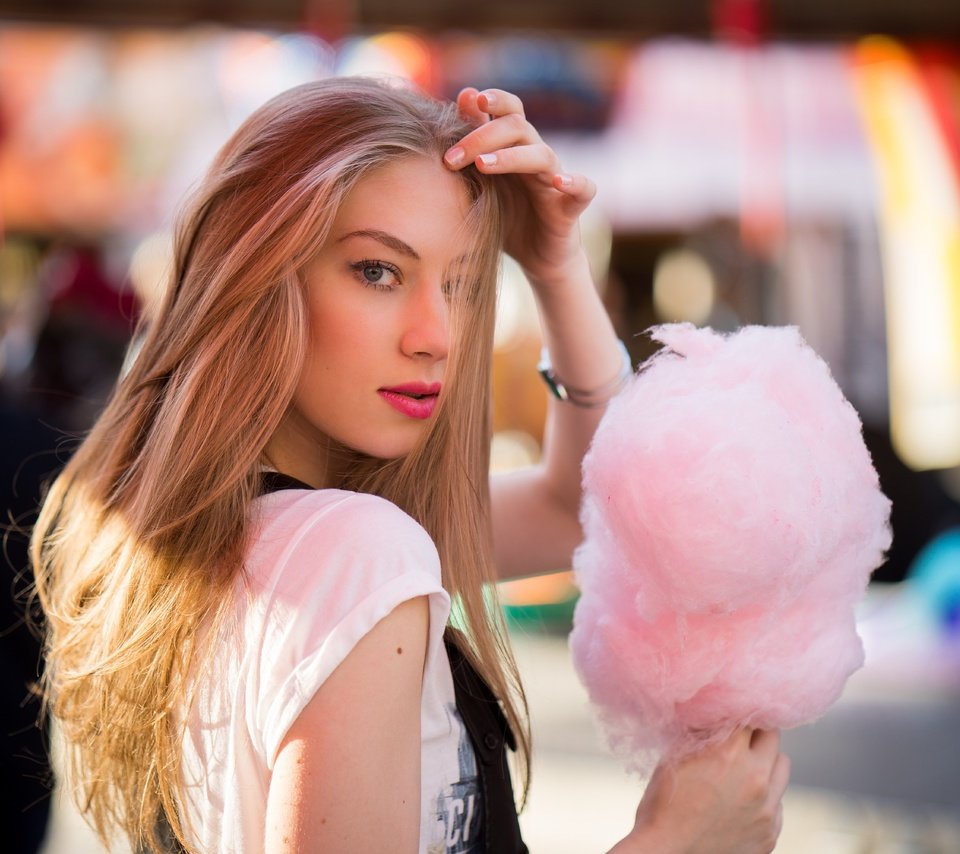 Обои взгляд, модель, волосы, лицо, angelika, сладкая вата, look, model, hair, face, cotton candy разрешение 6000x4000 Загрузить