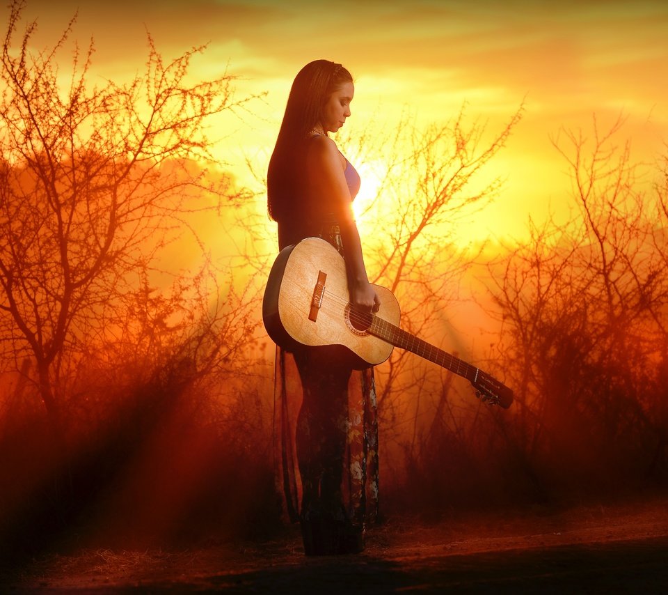 Обои природа, закат, девушка, гитара, nature, sunset, girl, guitar разрешение 4928x3264 Загрузить