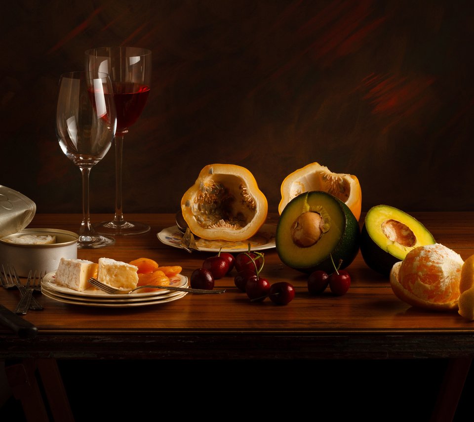 Обои сыр, вишня, вино, бокалы, мандарин, натюрморт, авакадо, cheese, cherry, wine, glasses, mandarin, still life, avocado разрешение 2048x1365 Загрузить