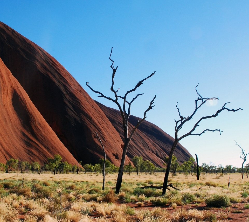 Обои горы, скалы, австралия, национальный парк, улуру-ката-тьюта, uluṟu-kata tjuṯa national park, mountains, rocks, australia, national park, uluru-kata-tjuta разрешение 1920x1080 Загрузить