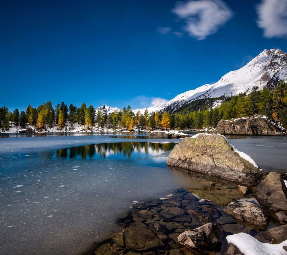 Обои деревья, озеро, горы, снег, швейцария, валь-ди-кампо, trees, lake, mountains, snow, switzerland, val di campo разрешение 2048x1367 Загрузить