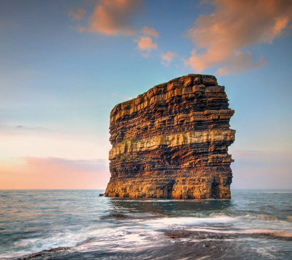 Обои море, скала, ирландия, графство мейо, sea, rock, ireland, county mayo разрешение 2048x1359 Загрузить