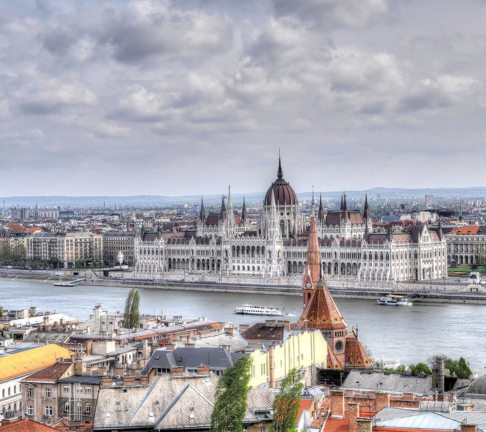 Обои река, панорама, дома, венгрия, будапешт, парламент, river, panorama, home, hungary, budapest, parliament разрешение 2048x1365 Загрузить