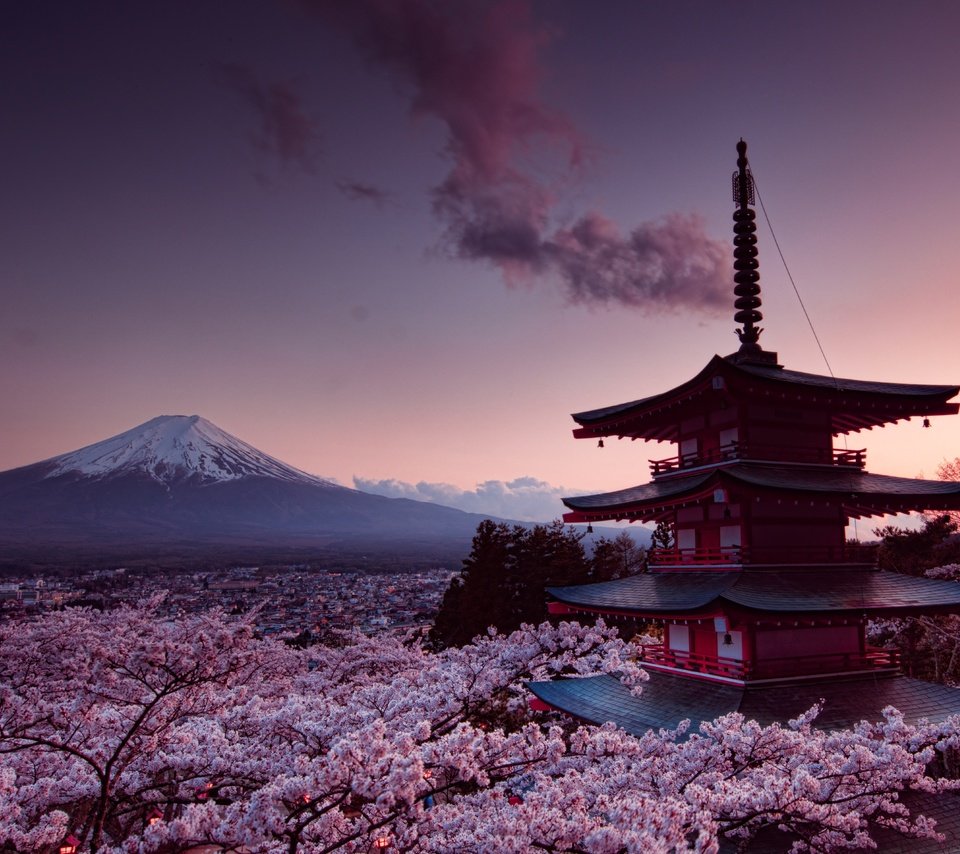 Обои гора, япония, весна, фудзияма, chureito pagoda, фудзиёсида, mountain, japan, spring, fuji, fujiyoshida разрешение 7332x4713 Загрузить