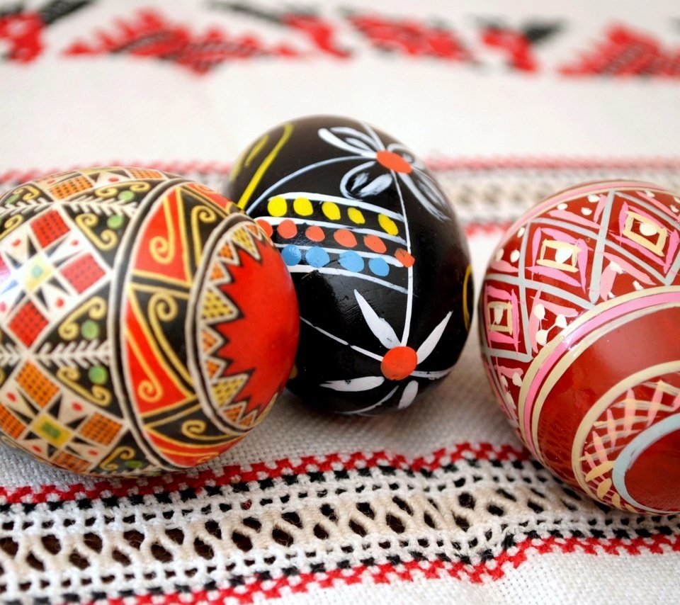 Обои ткань, пасха, яйца, праздник, салфетка, пасхальные, крашенки, fabric, easter, eggs, holiday, napkin разрешение 3840x2400 Загрузить