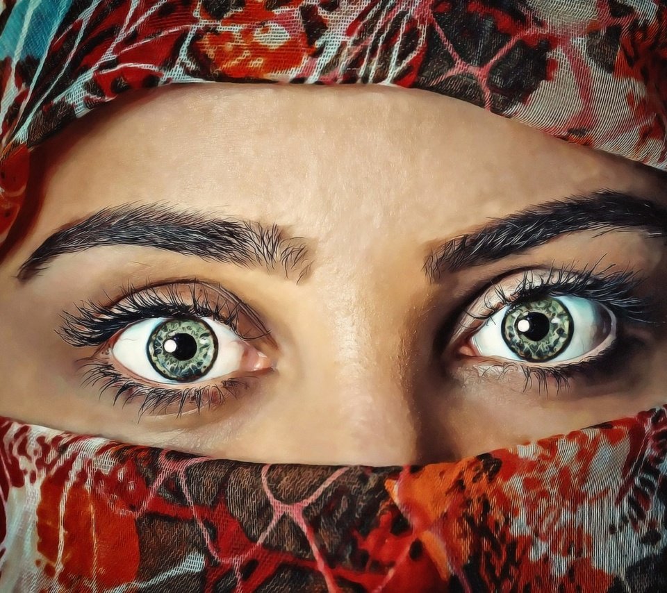 Обои глаза, девушка, портрет, взгляд, лицо, платок, eyes, girl, portrait, look, face, shawl разрешение 1920x1323 Загрузить