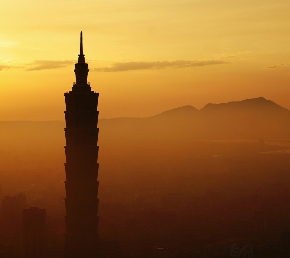 Обои туман, город, дом, тайбэй, тайвань, небоскрёб, fog, the city, house, taipei, taiwan, skyscraper разрешение 2560x1600 Загрузить