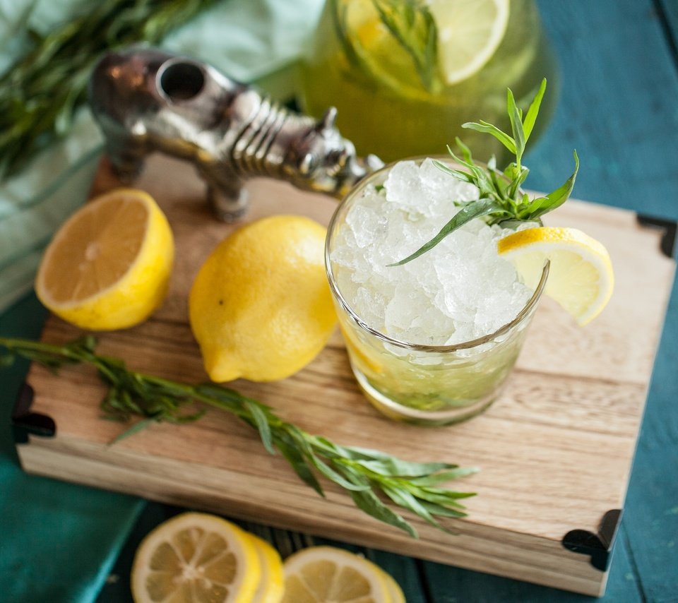 Обои мята, напиток, лёд, лимон, цитрусы, лимонад, mint, drink, ice, lemon, citrus, lemonade разрешение 2048x1365 Загрузить