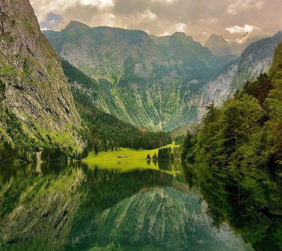 Обои деревья, озеро, горы, природа, отражение, trees, lake, mountains, nature, reflection разрешение 1920x1200 Загрузить