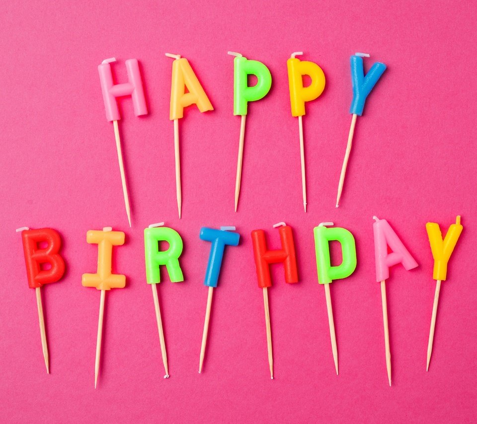 Обои свечи, буквы, день рождения, розовый фон, candles, letters, birthday, pink background разрешение 6960x4645 Загрузить