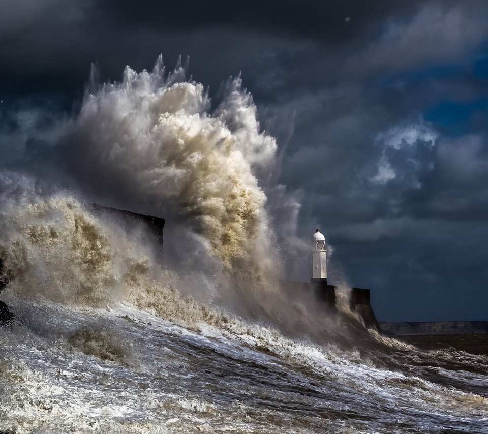 Обои природа, пейзаж, море, маяк, волна, океан, шторм, nature, landscape, sea, lighthouse, wave, the ocean, storm разрешение 1920x1200 Загрузить