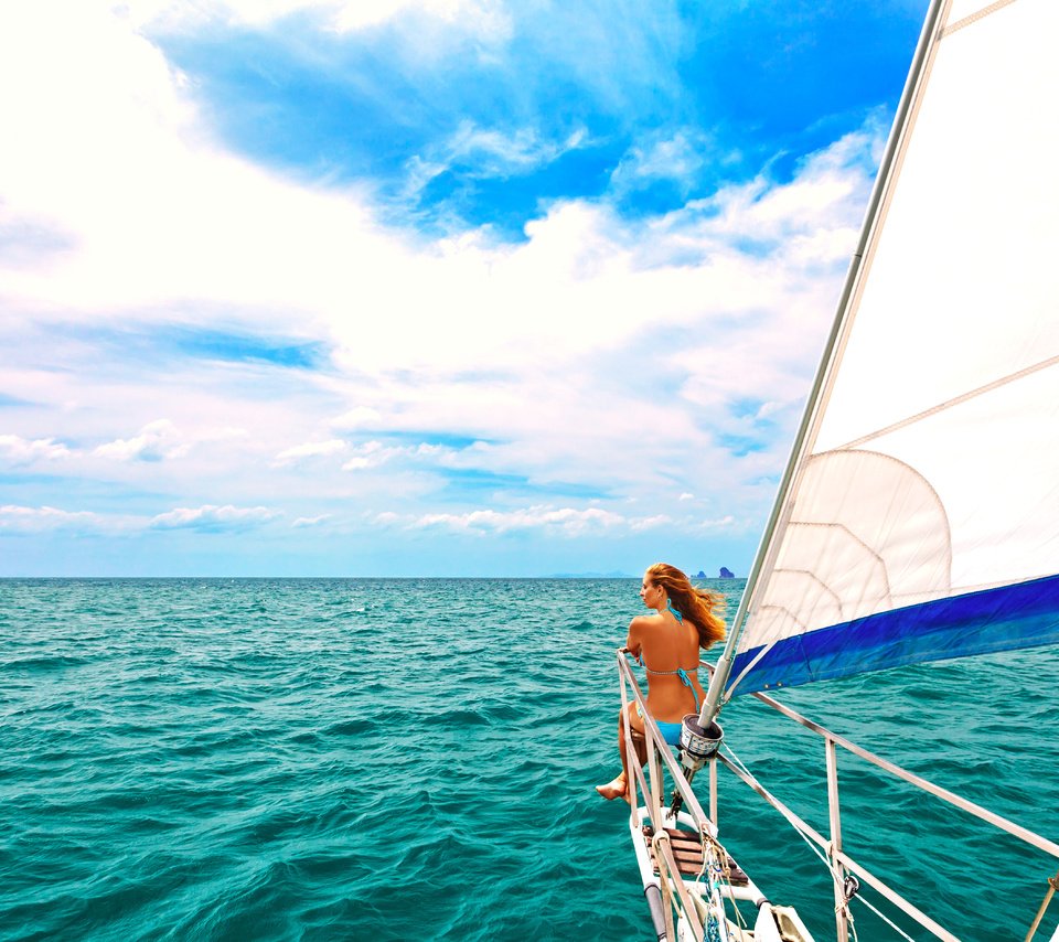 Обои девушка, море, яхта, 18, girl, sea, yacht разрешение 5616x3744 Загрузить