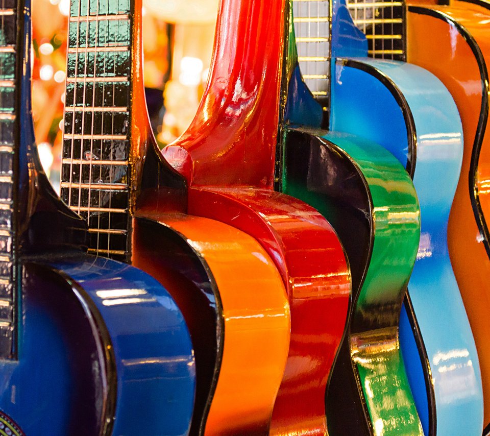 Обои музыка, разноцветные, струны, гитары, музыкальный инструмент, music, colorful, strings, guitar, musical instrument разрешение 2560x1600 Загрузить
