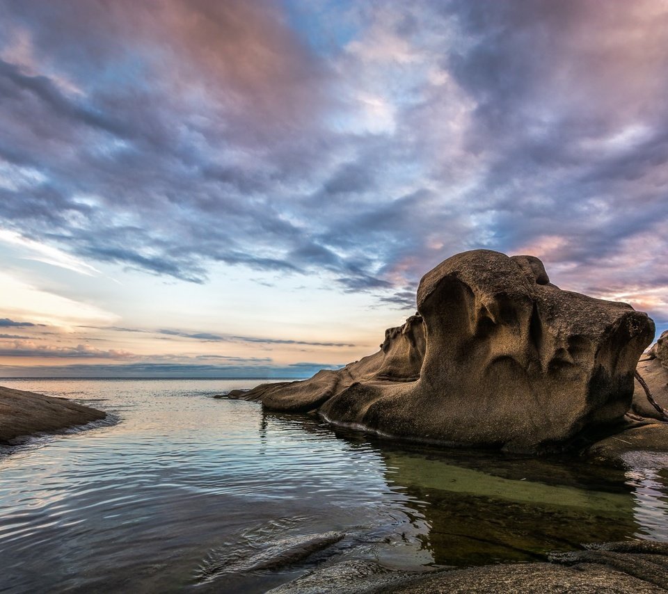 Обои море, побережье, испания, каталония, калонже, sea, coast, spain, catalonia, calonge разрешение 2048x1152 Загрузить