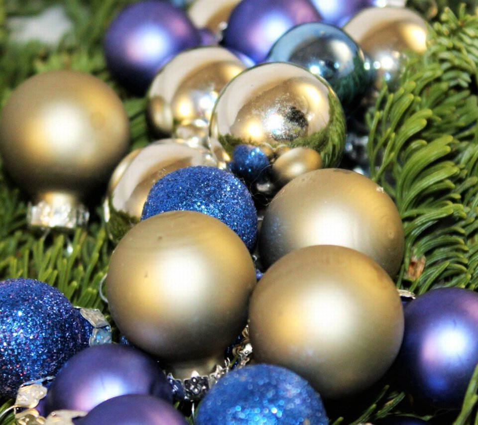 Обои новый год, елка, шары, хвоя, игрушки, рождество, елочные игрушки, new year, tree, balls, needles, toys, christmas, christmas decorations разрешение 1920x1200 Загрузить