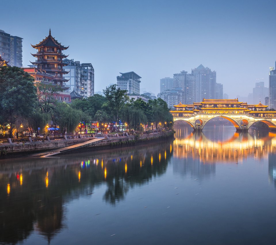 Обои ночь, огни, мост, город, китай, ченду, night, lights, bridge, the city, china, chengdu разрешение 3840x2400 Загрузить