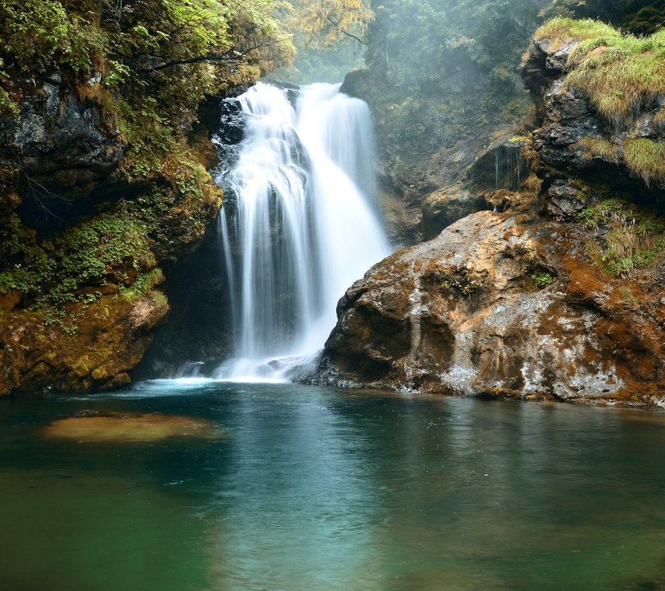 Обои река, скалы, природа, водопад, nikolay sapronov, river, rocks, nature, waterfall разрешение 1920x1200 Загрузить