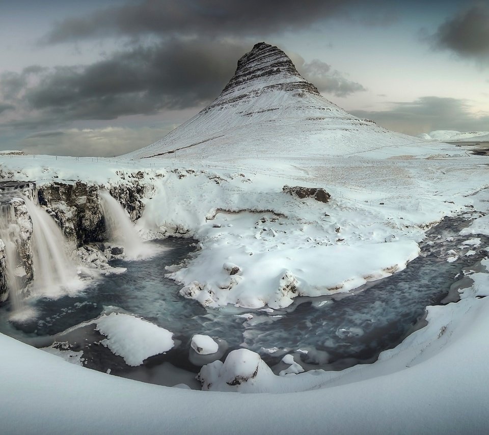 Обои облака, река, снег, зима, гора, исландия, clouds, river, snow, winter, mountain, iceland разрешение 1920x1080 Загрузить