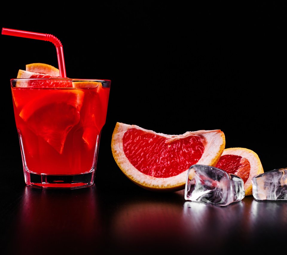 Обои напиток, коктейль, цитрус, грейпфрут, кубики льда, drink, cocktail, citrus, grapefruit, ice cubes разрешение 5291x3527 Загрузить