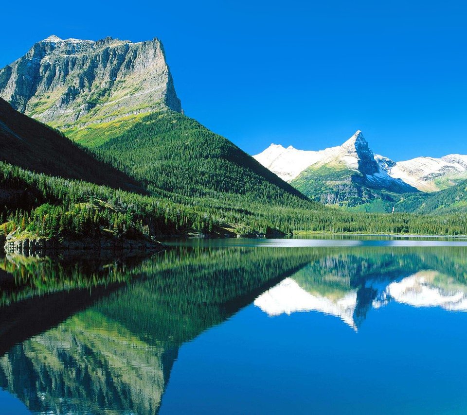 Обои озеро, горы, лес, lake, mountains, forest разрешение 1999x1333 Загрузить