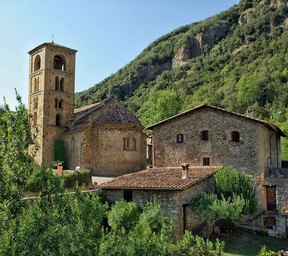 Обои beget
catalunya, beget
catalunya разрешение 2304x1536 Загрузить