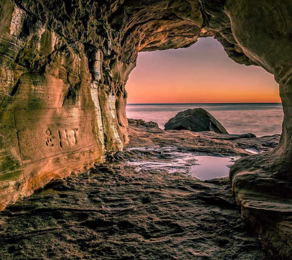Обои скалы, фото, море, пещера, rocks, photo, sea, cave разрешение 2048x1365 Загрузить