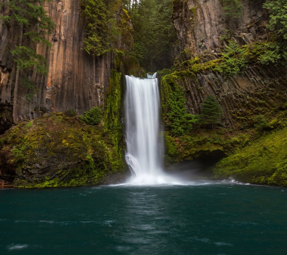 Обои река, скалы, водопад, орегон, токети фолс, водопад токети, north umpqua river, river, rocks, waterfall, oregon, toketee falls разрешение 3840x2160 Загрузить