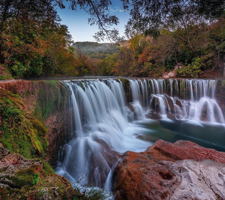 Обои река, лес, водопад, осень, франция, каскад, river, forest, waterfall, autumn, france, cascade разрешение 2048x1365 Загрузить