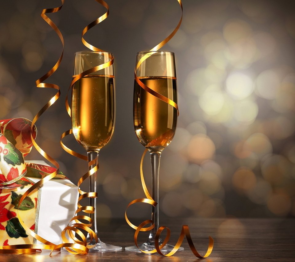 Обои новый год, бокалы, подарок, праздник, коробка, шампанское, new year, glasses, gift, holiday, box, champagne разрешение 1920x1200 Загрузить