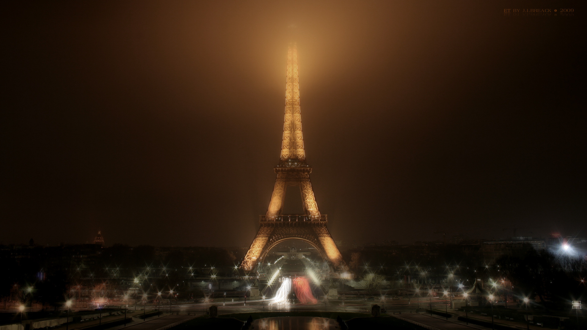 великолепный Париж ночью без смс