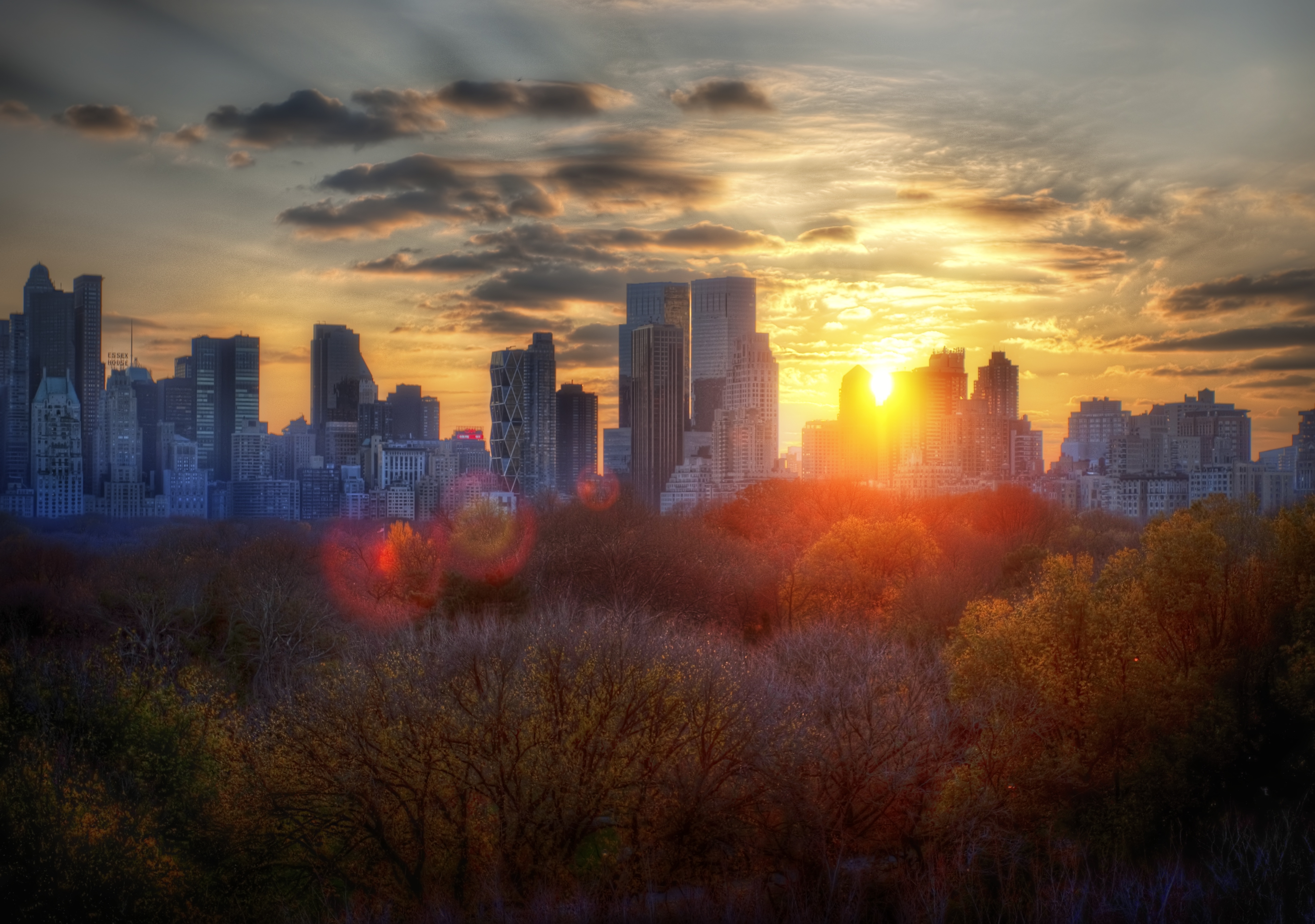 Nature in the city is. Сансет парк Нью-Йорк. Рассвет Нью-Йорк Центральный парк улицы. Центральный парк Нью-Йорк Сумерки. Центральный парк Нью Йорк закат рассвет.