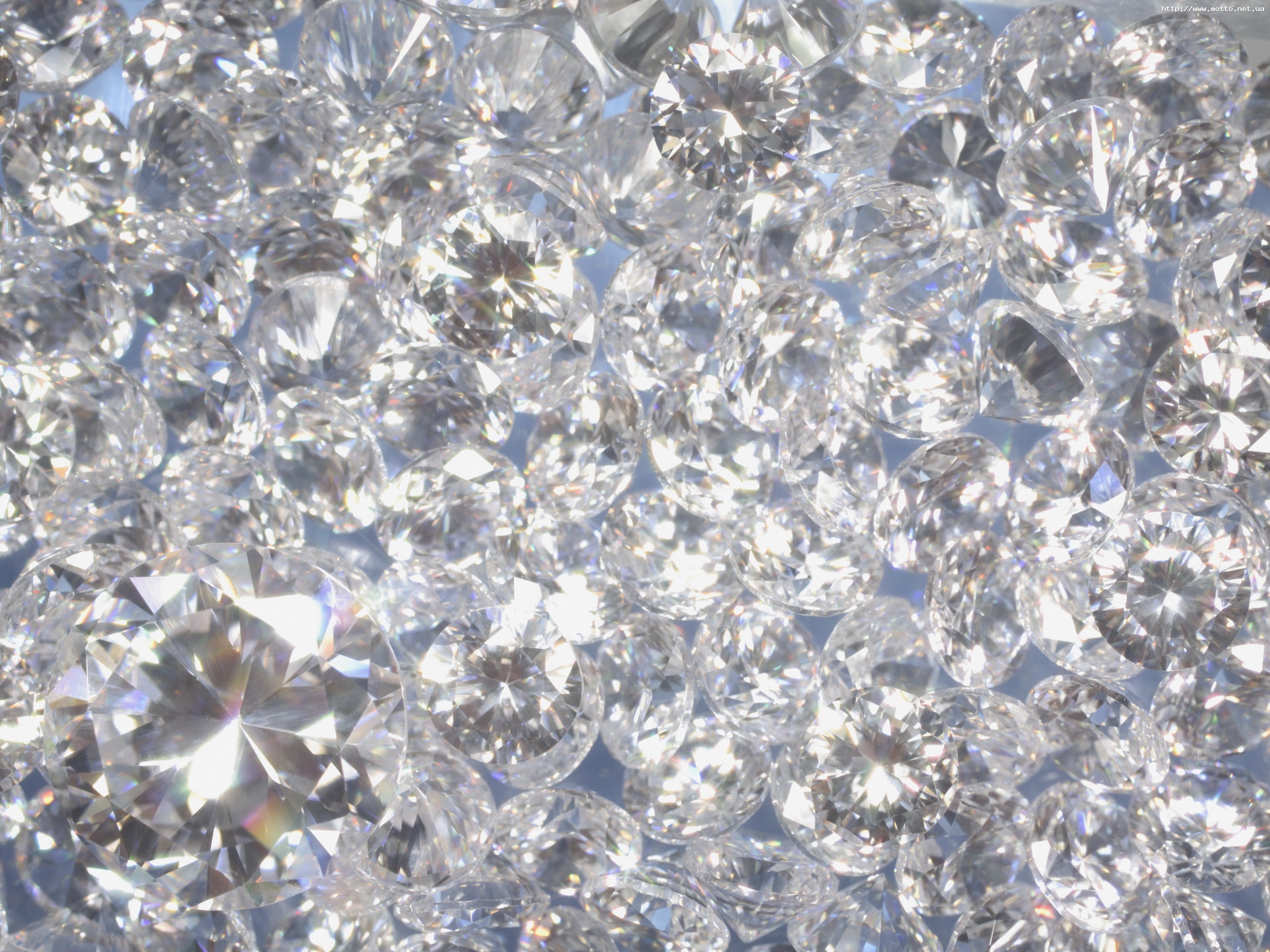 Скачать обои блеск, бриллиант, роскошная, shine, diamond разрешение 960x800...