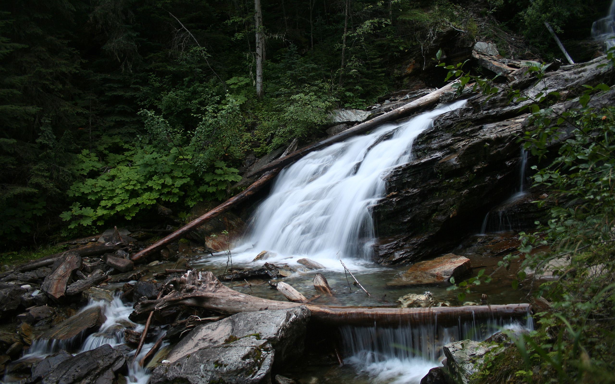 Обои камни, водопад, течение, stones, waterfall, for разрешение 2560x1600 Загрузить