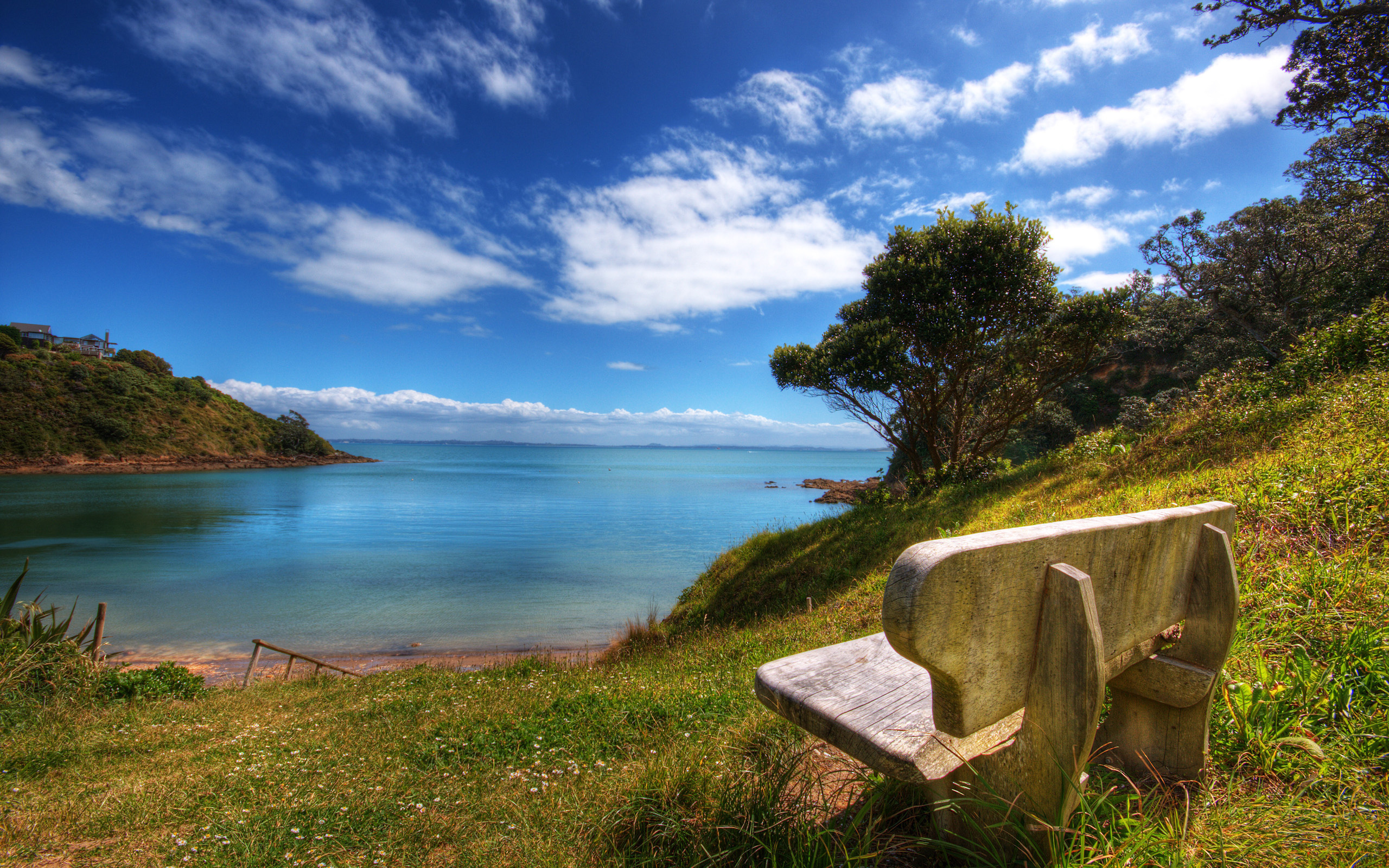 Обои небо, озеро, природа, скамейка, the sky, lake, nature, bench разрешение 2560x1600 Загрузить