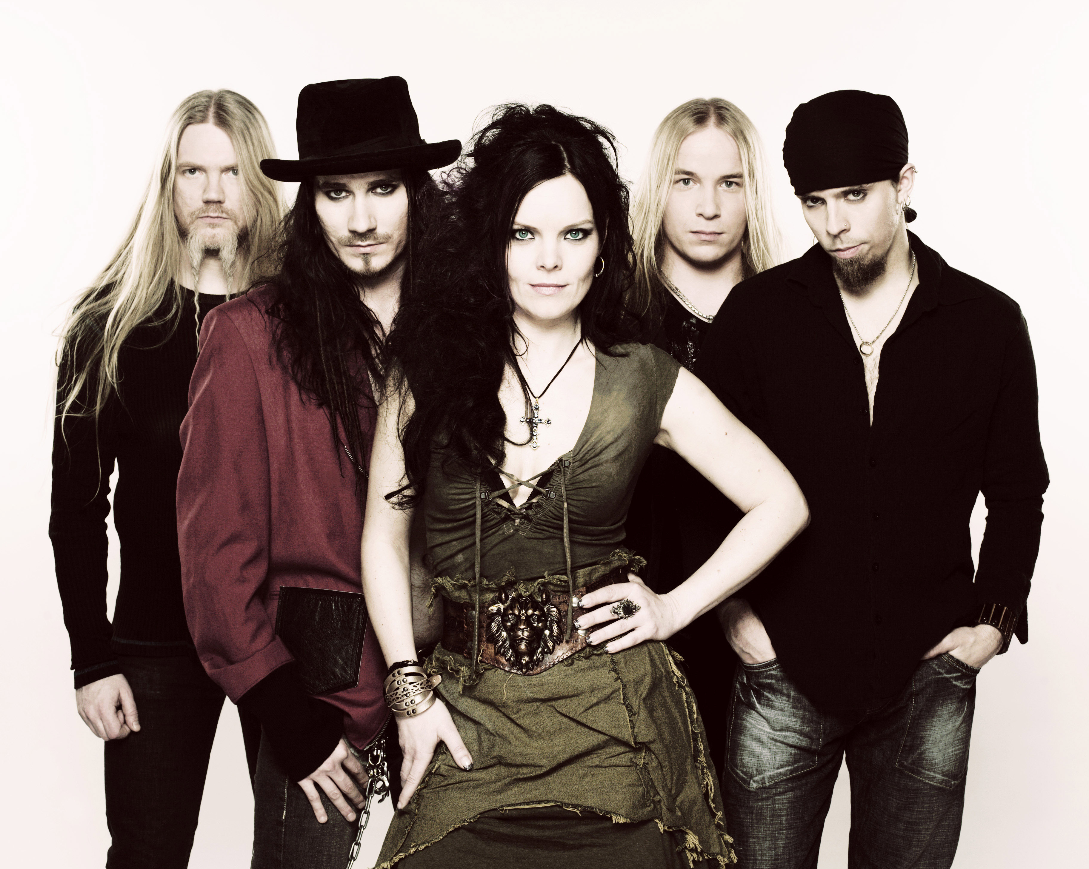 Современный рок зарубежные. Группа найтвиш. Nightwish фото группы. Nightwish солисты. Финская группа найтвиш.