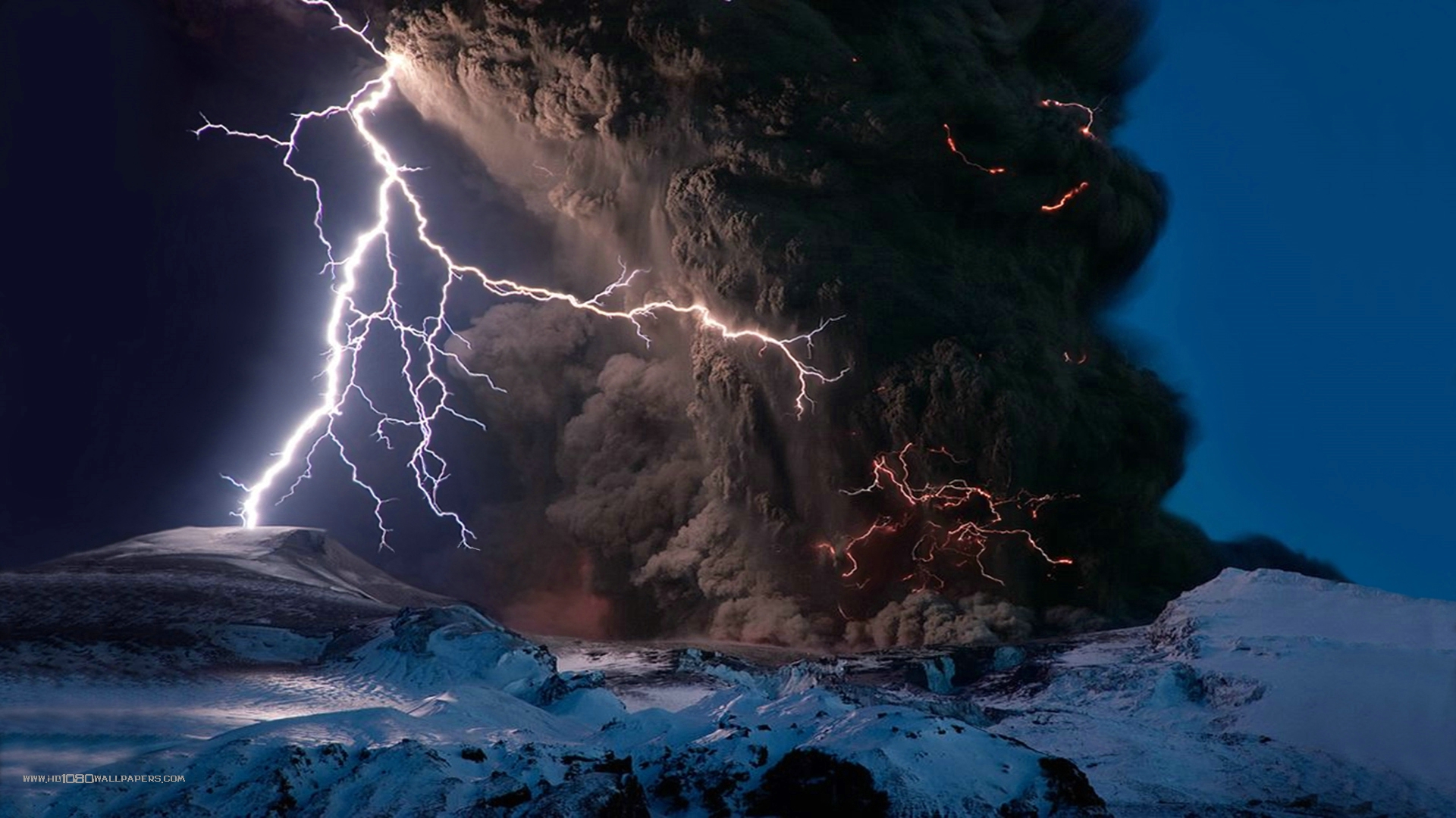 Обои молния, вулкан, гроза, пепел, стихия, lightning, the volcano, the storm, ash, element разрешение 1920x1080 Загрузить