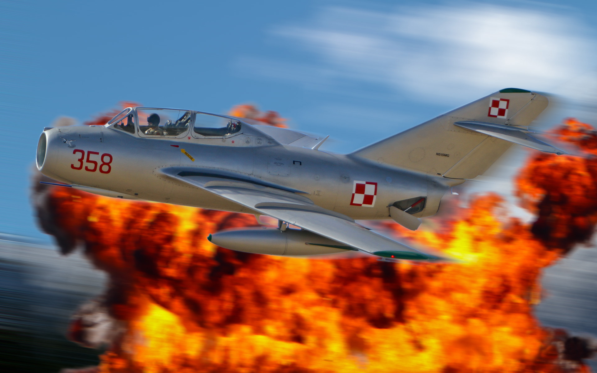 Обои небо, огонь, миг-15, the sky, fire, the mig-15 разрешение 1920x1200 Загрузить