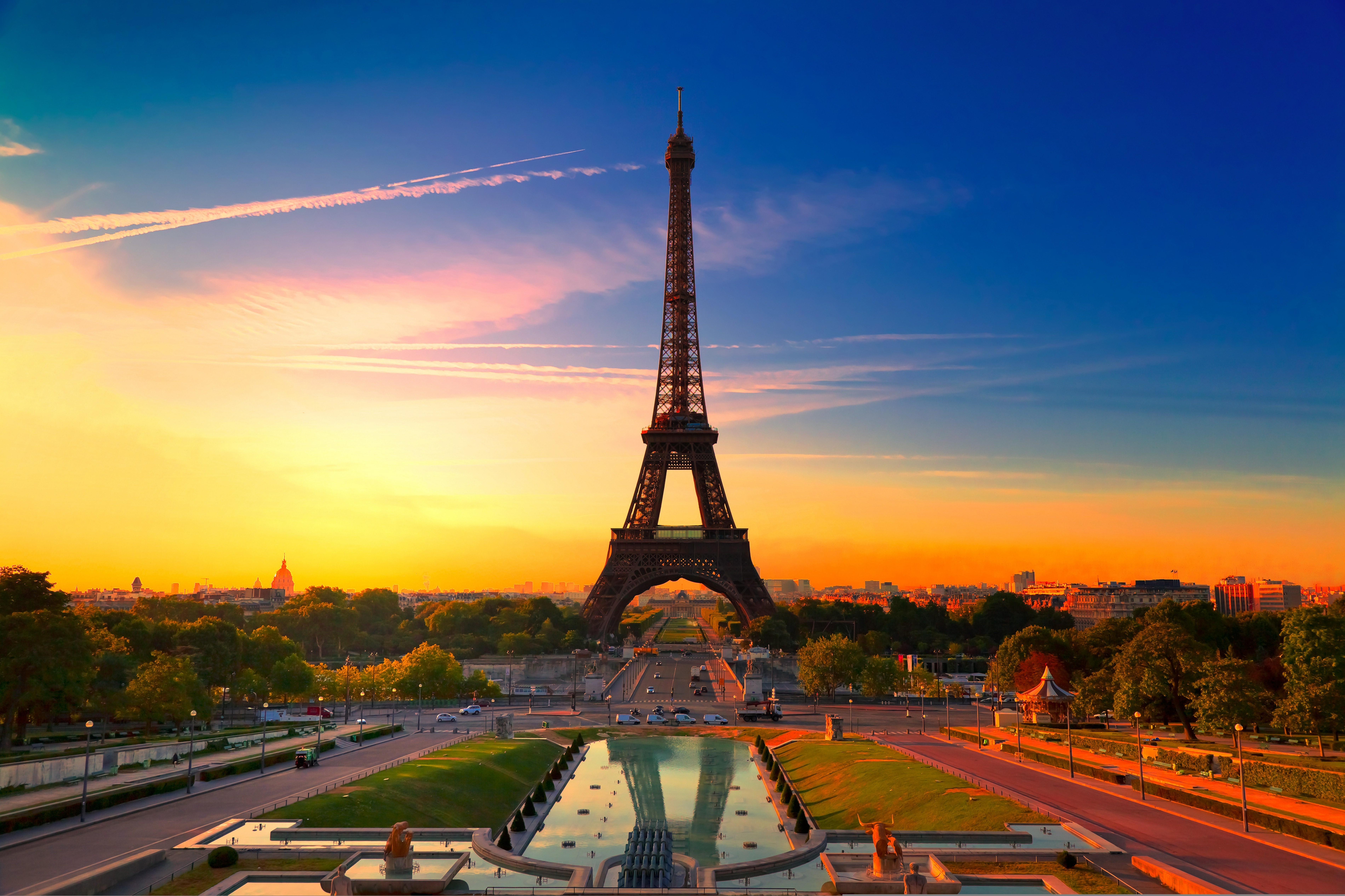 Обои небо, восход, город, париж, эйфелева башня, the sky, sunrise, the city, paris, eiffel tower разрешение 7600x5066 Загрузить