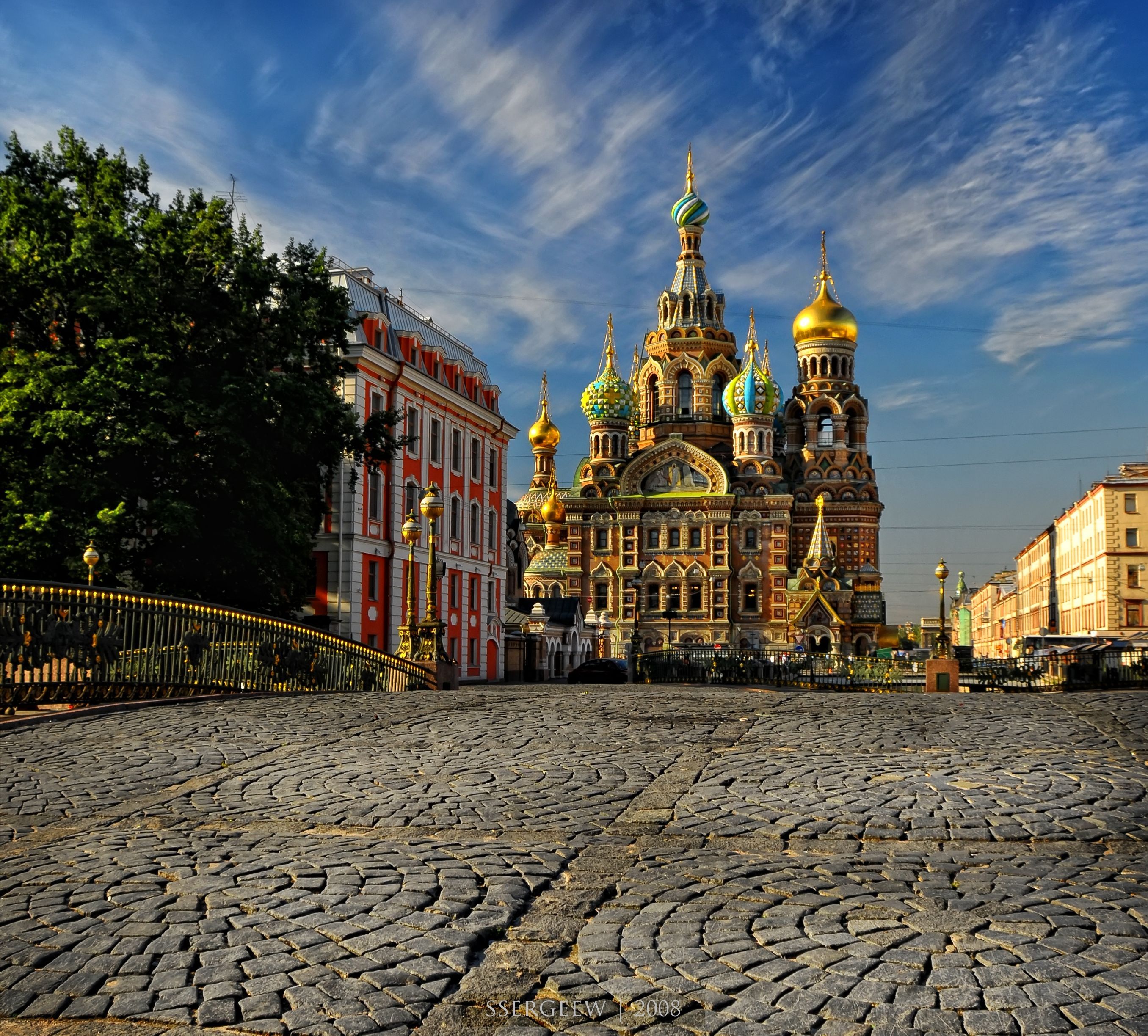 Обои храм, улица, россия, санкт-петербург, питер, спас на крови, temple, street, russia, saint petersburg, peter, the savior on blood разрешение 2712x2448 Загрузить