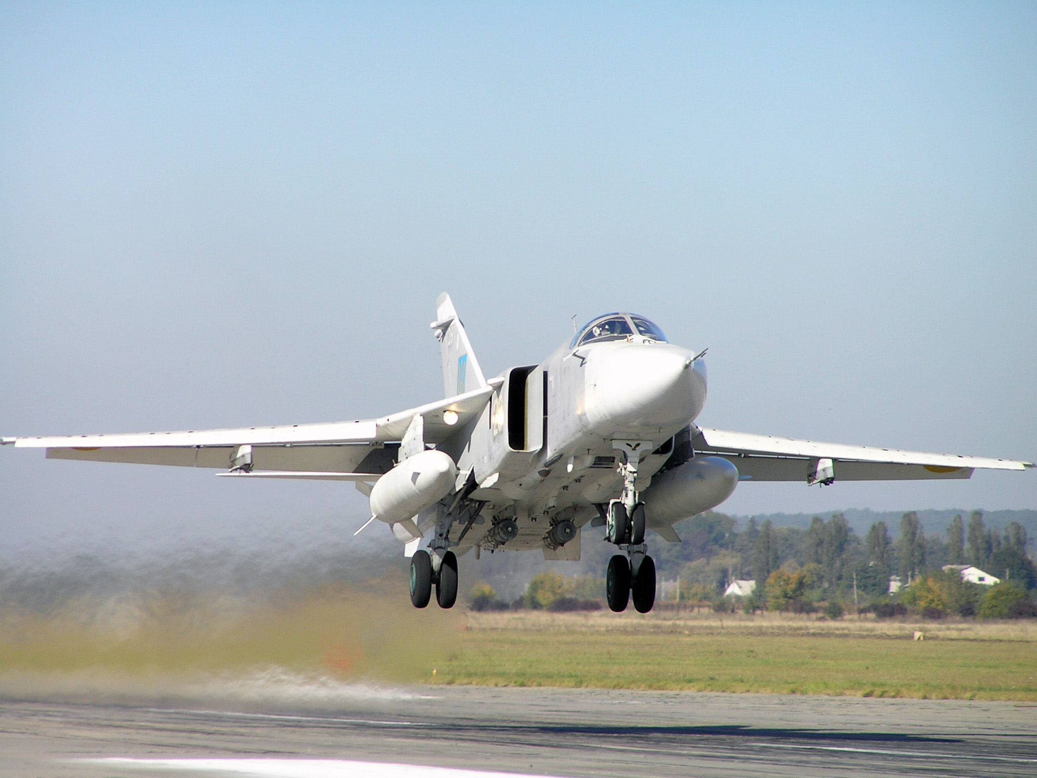 Обои самолет, su 24m, bombardirovshhik, vylet na, the plane разрешение 2048x1536 Загрузить