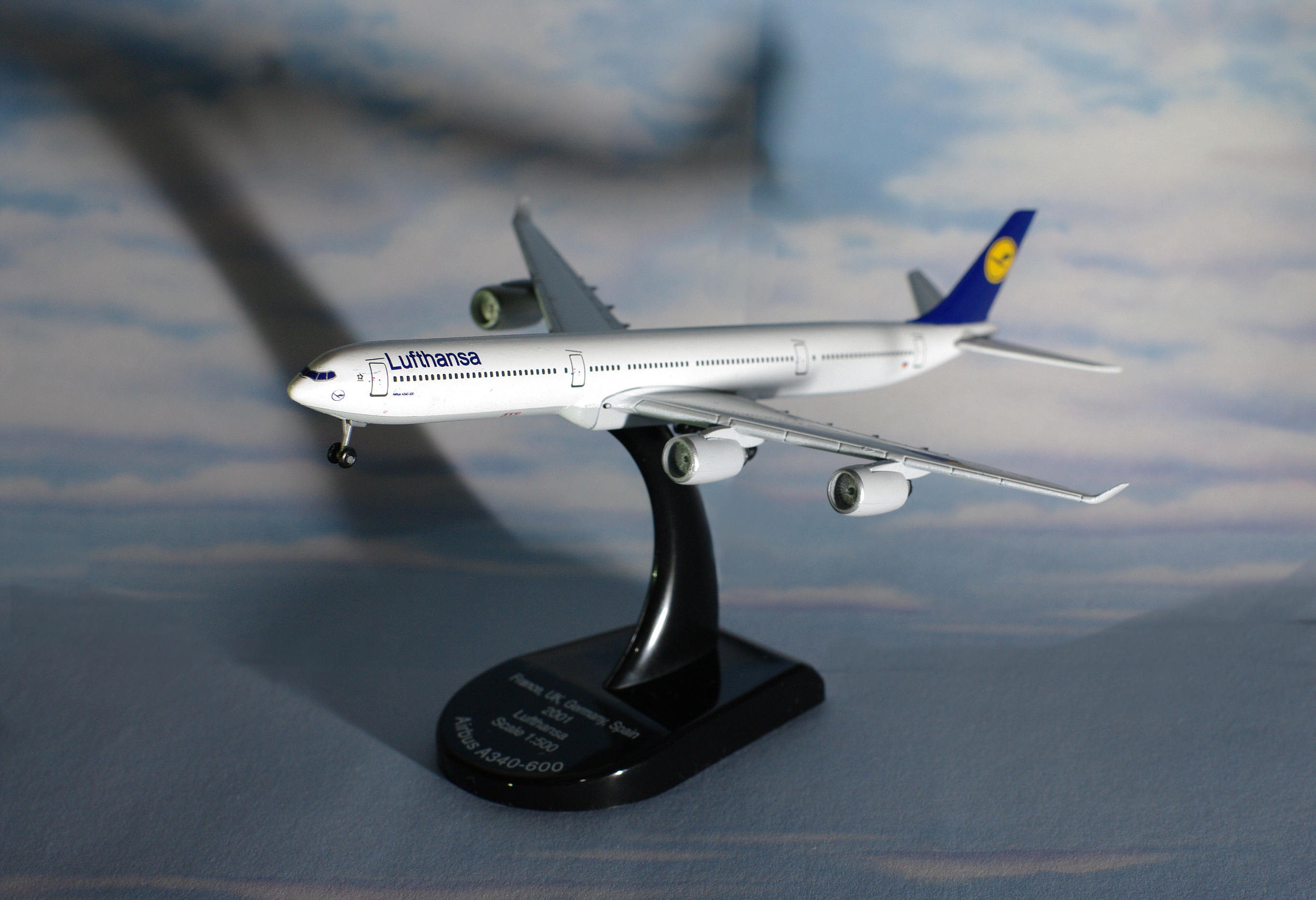Самолет Airbus A380 Lufthansa люфтганза без смс