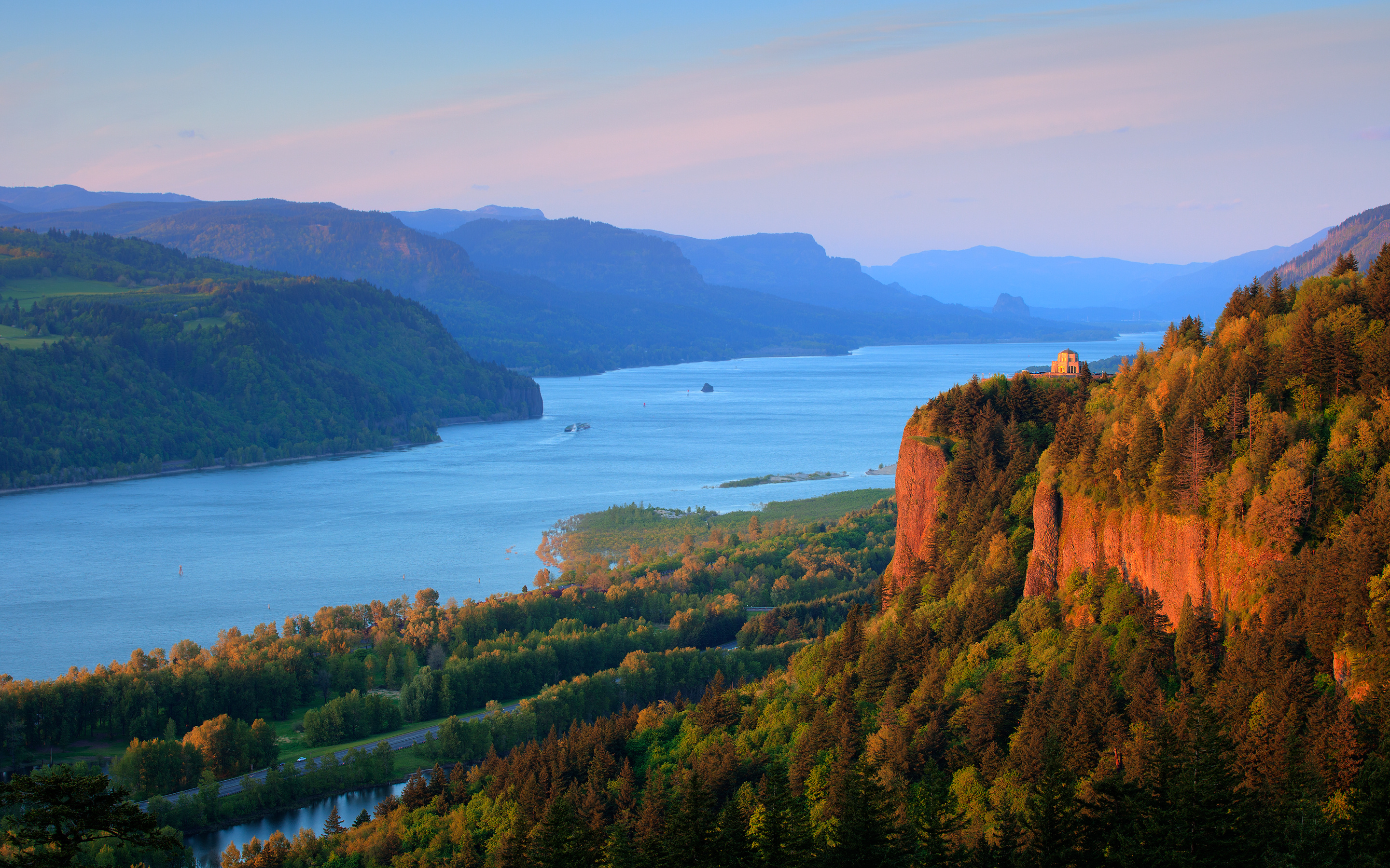 Местоположение и природа. Река Колумбия Орегон. Река Колумбия в Северной Америке. Река Енисей. Река Колумбия Канада.