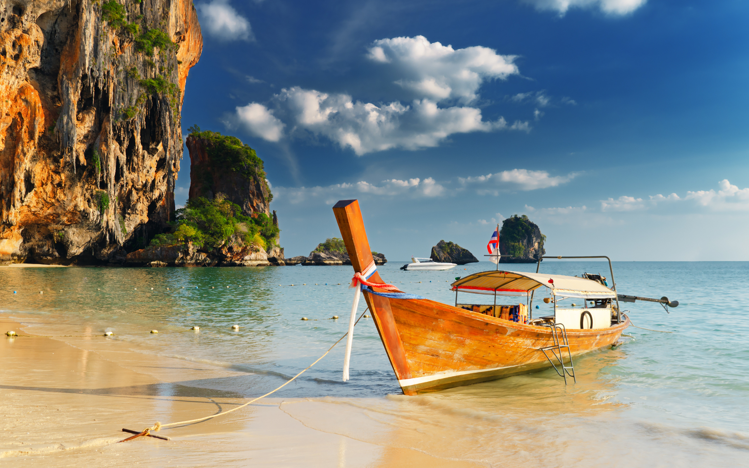 Обои берег, море, пляж, лодка, таиланд, тропики, shore, sea, beach, boat, thailand, tropics разрешение 2560x1600 Загрузить