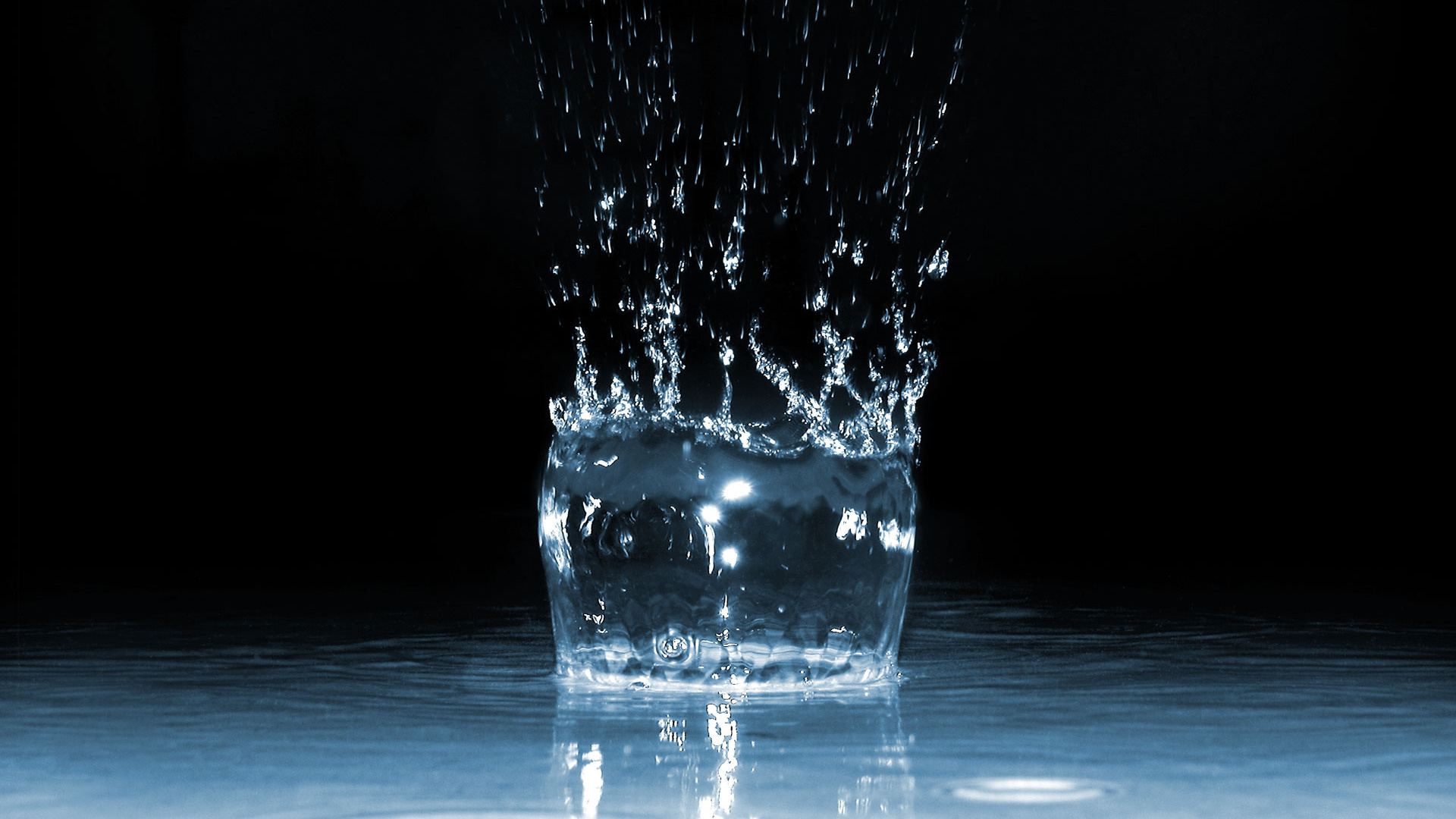 Обои вода, макро, капля, брызги, water, macro, drop, squirt разрешение 1920x1080 Загрузить